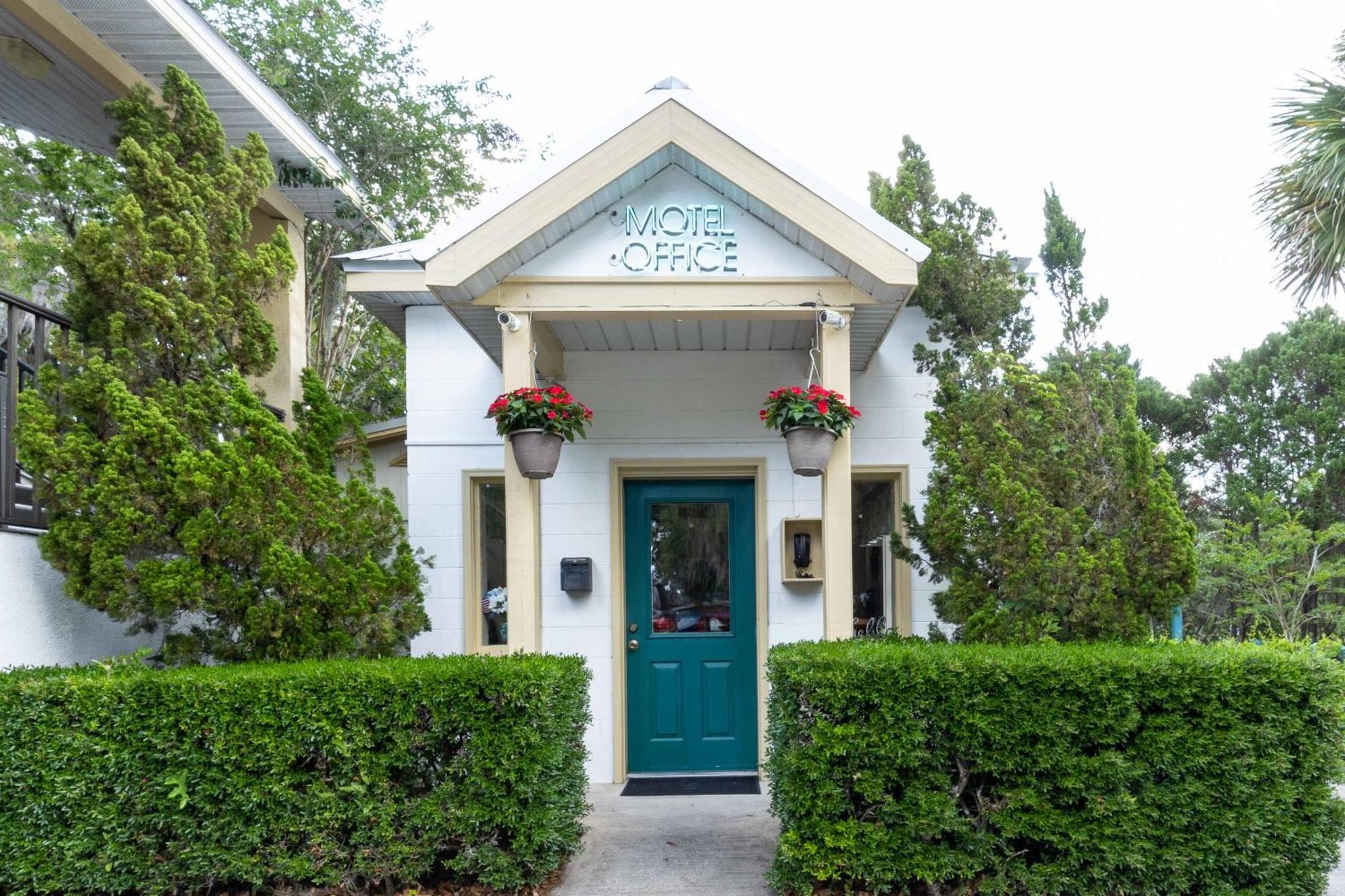 Steinhatchee River Inn And Marina ภายนอก รูปภาพ