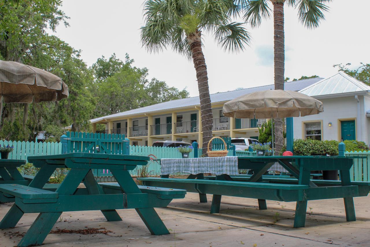 Steinhatchee River Inn And Marina ภายนอก รูปภาพ