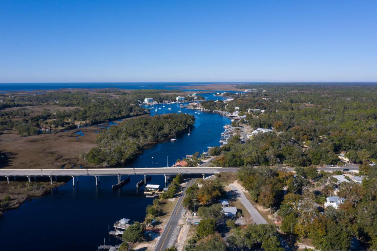 Steinhatchee River Inn And Marina ภายนอก รูปภาพ